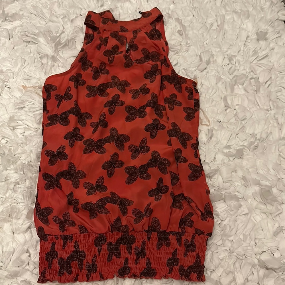 Maurice’s size small red/black butterflies dress shirt. Keyhole front and back